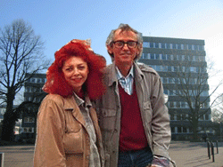 april_christo.gif (34554 Byte)